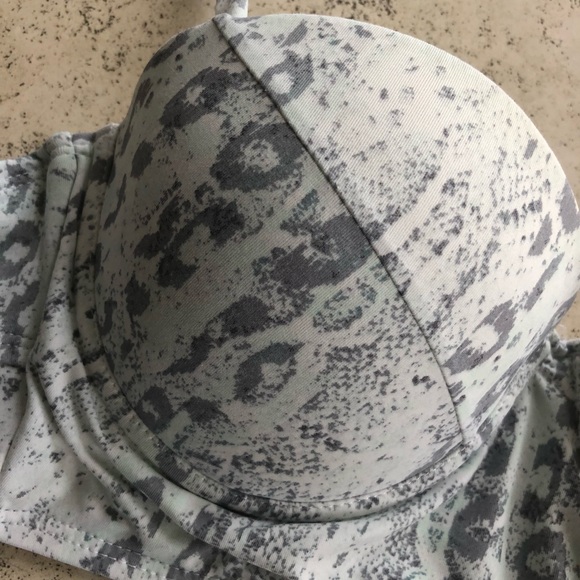 2 pieces bikini - Picture 2 of 5